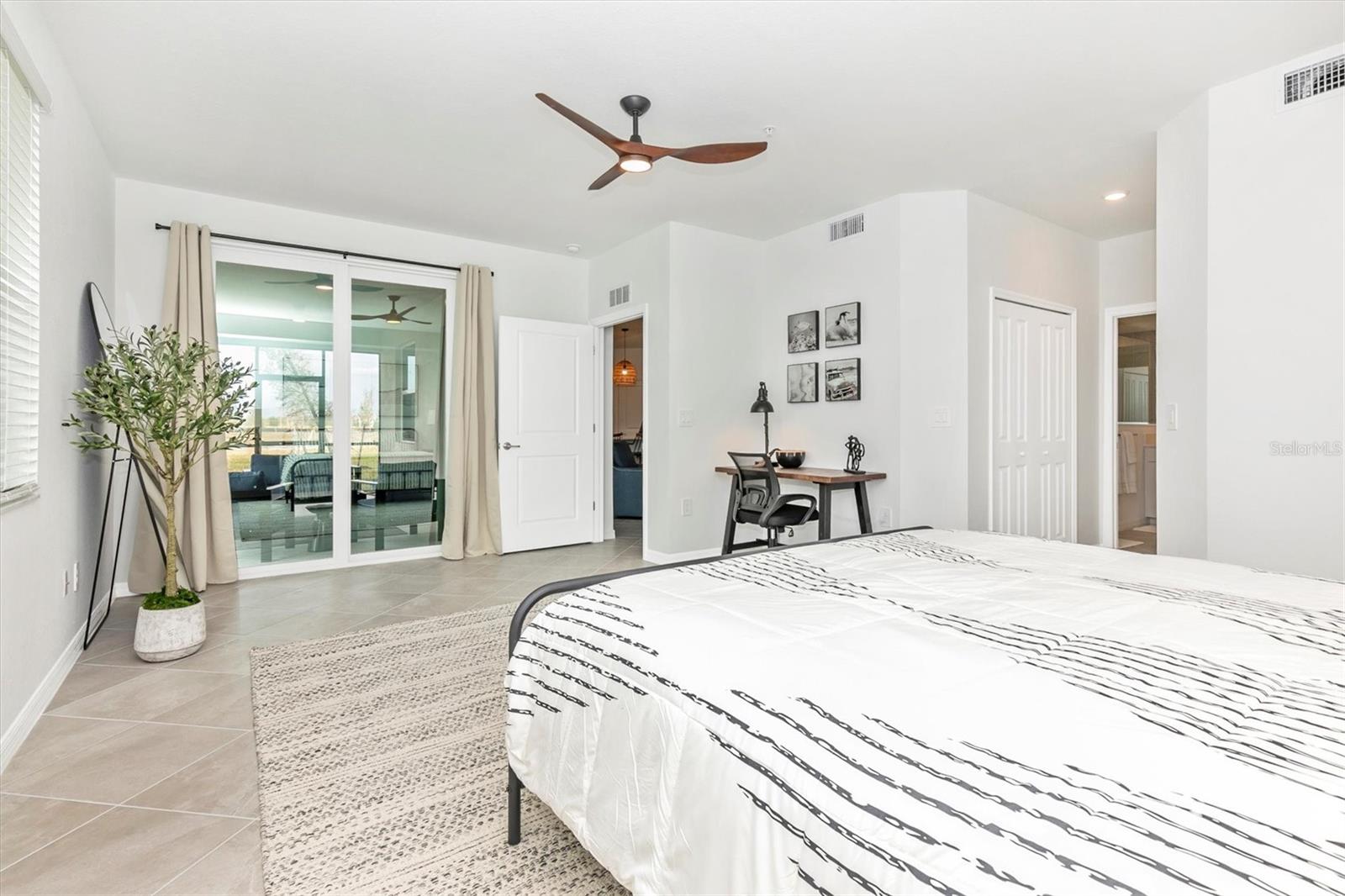 12685 RADIANCE CT #102, VENICE, FL — photo 18