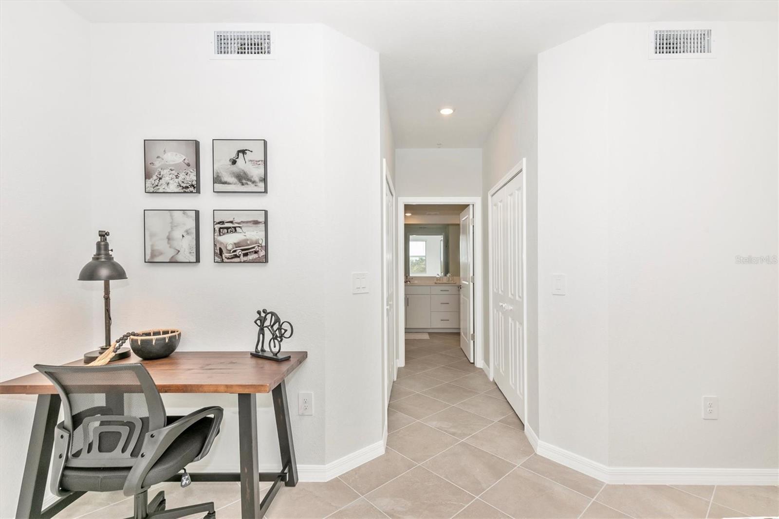 12685 RADIANCE CT #102, VENICE, FL — photo 20