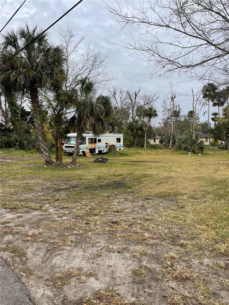 E SPRUCE ST, DAYTONA BEACH, FL — photo 5