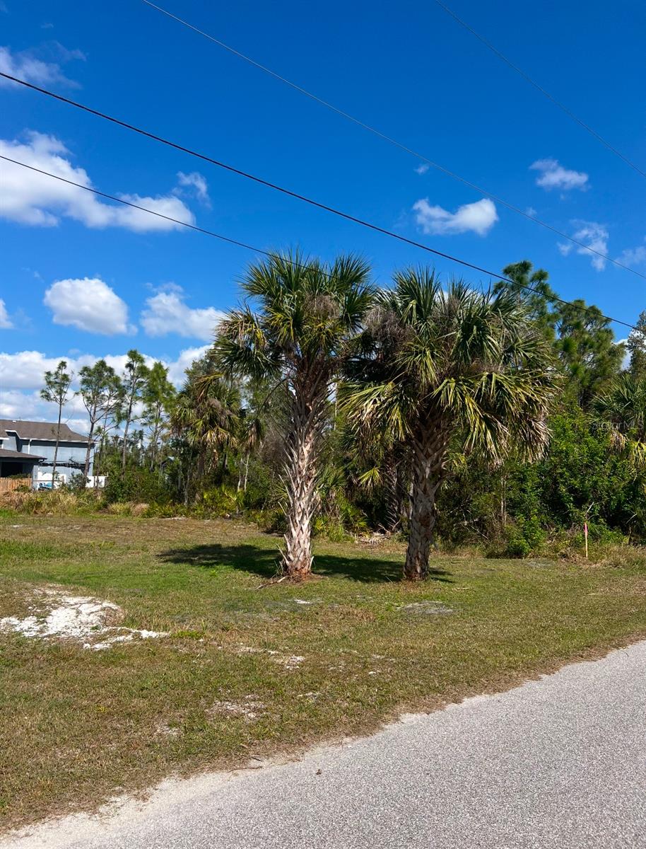 13220 FELDSPAR AVE, PORT CHARLOTTE, FL — photo 2