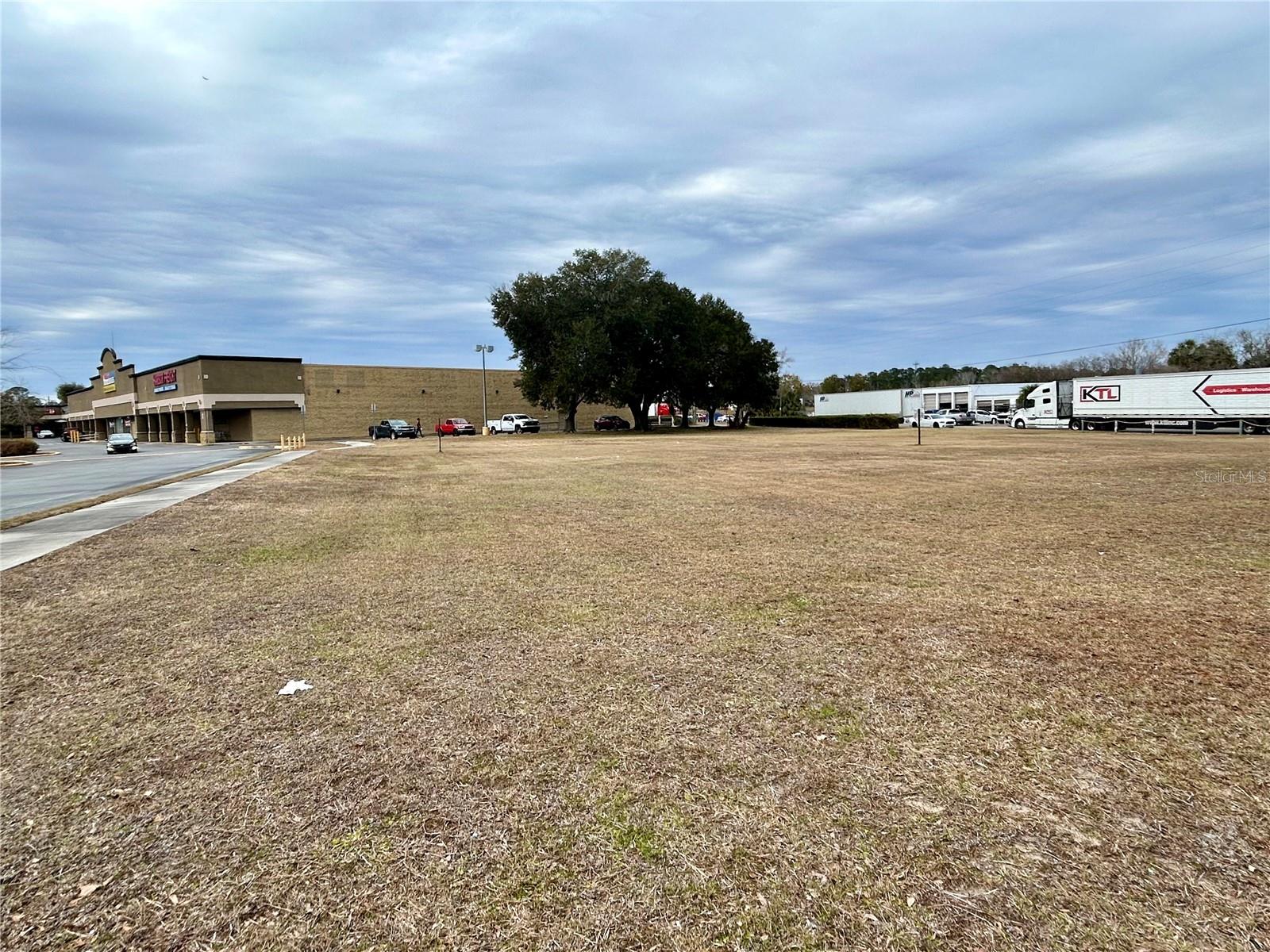2550 N MAIN ST, GAINESVILLE, FL — photo 11