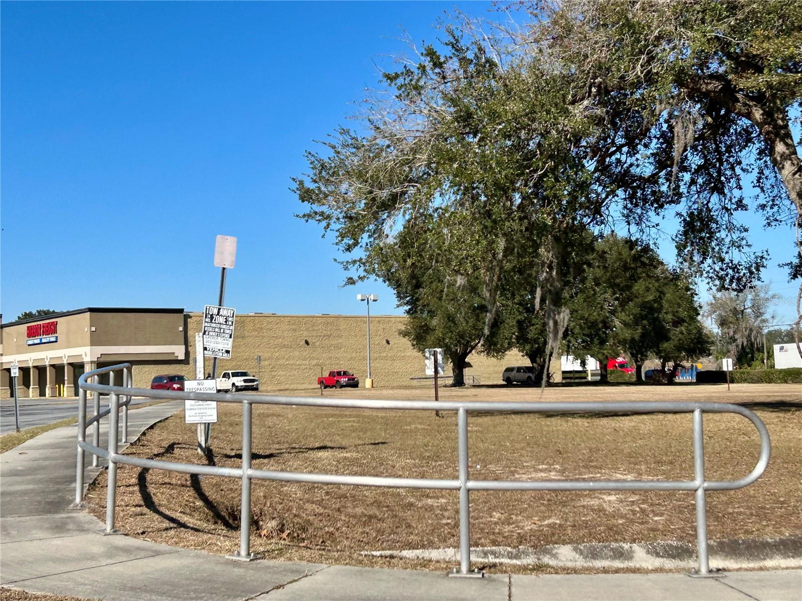 2550 N MAIN ST, GAINESVILLE, FL — photo 16