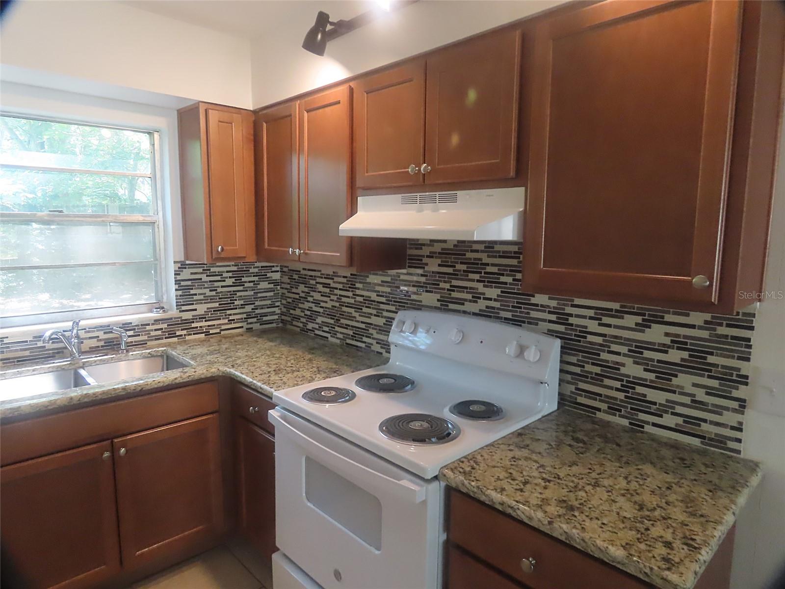 1307 COOK ST, DELAND, FL — photo 3