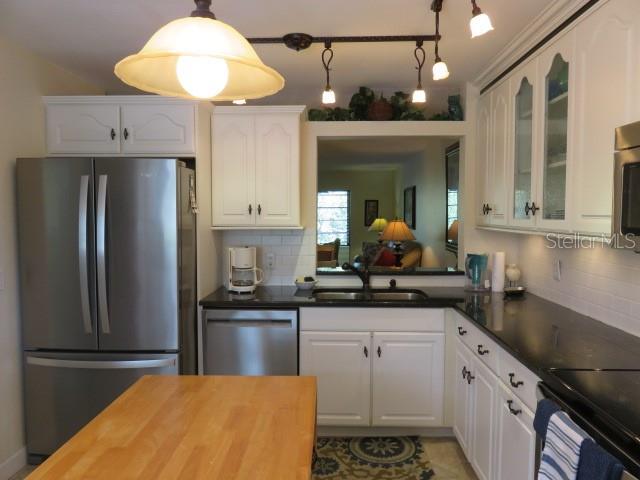 142 PINENEEDLE DR #142U, BRADENTON, FL — photo 2