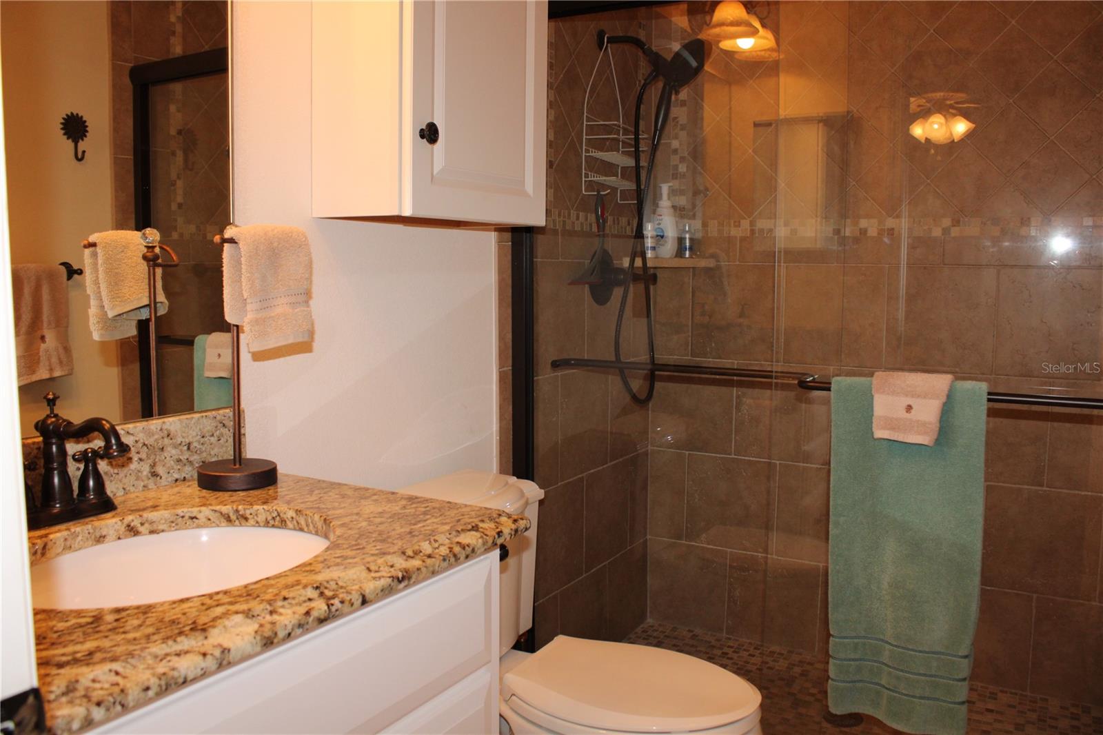 142 PINENEEDLE DR #142U, BRADENTON, FL — photo 12