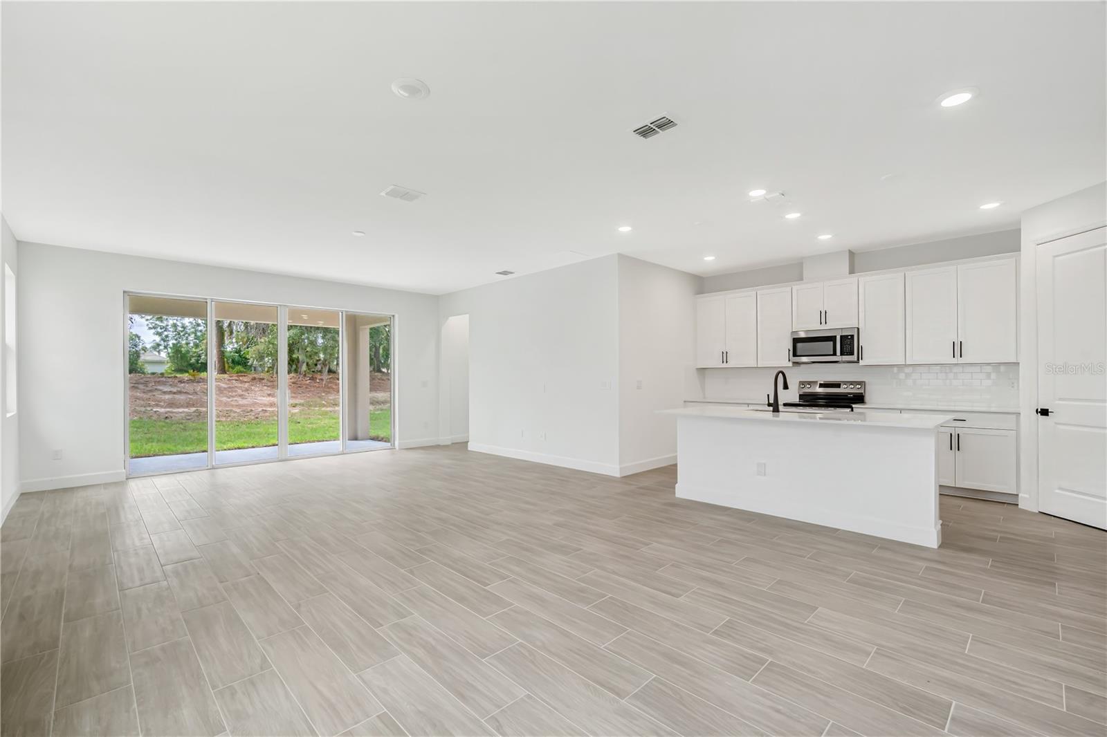 9157 PLAYERS DR, WEEKI WACHEE, FL — photo 18