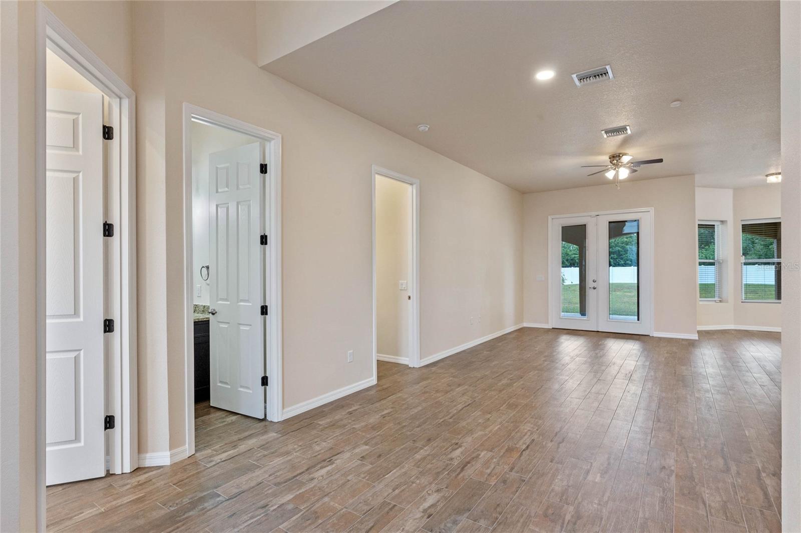 1943 SIPES AVE, SANFORD, FL — photo 4