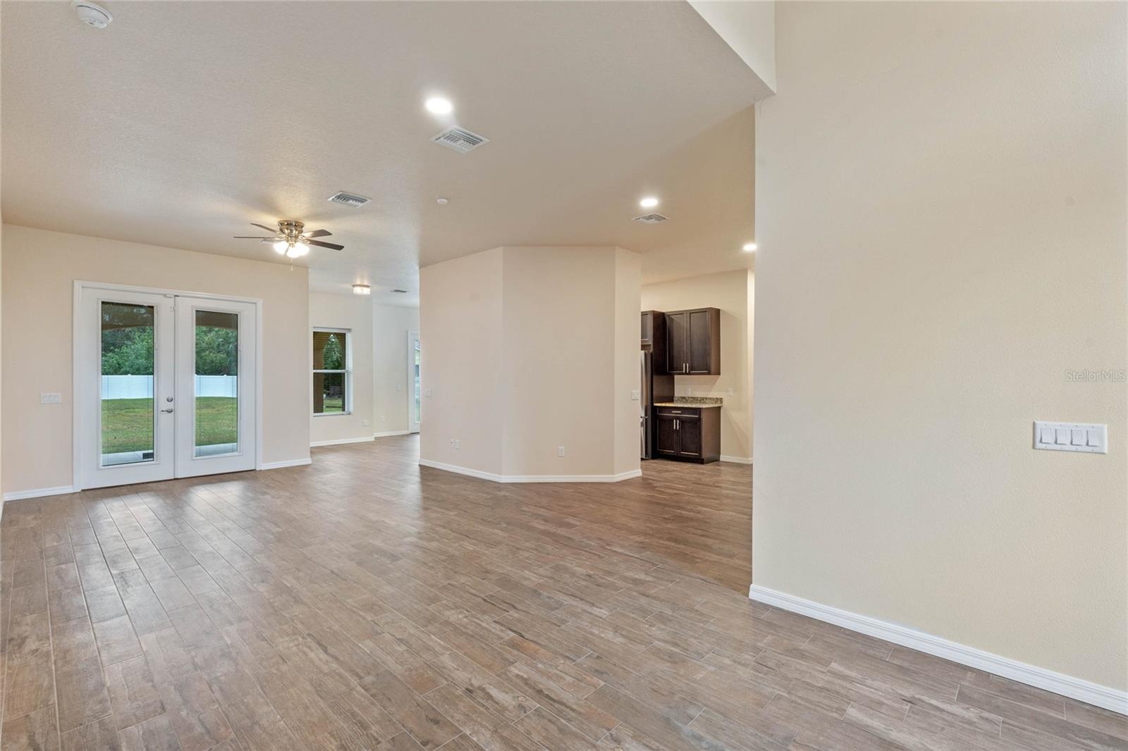 1943 SIPES AVE, SANFORD, FL — photo 5