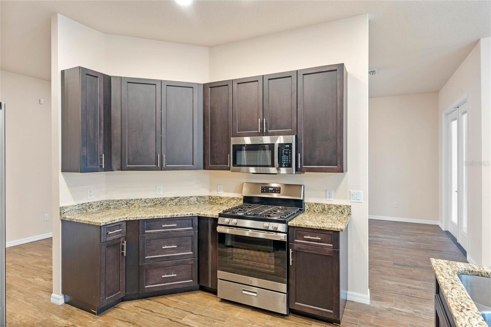 1943 SIPES AVE, SANFORD, FL — photo 9
