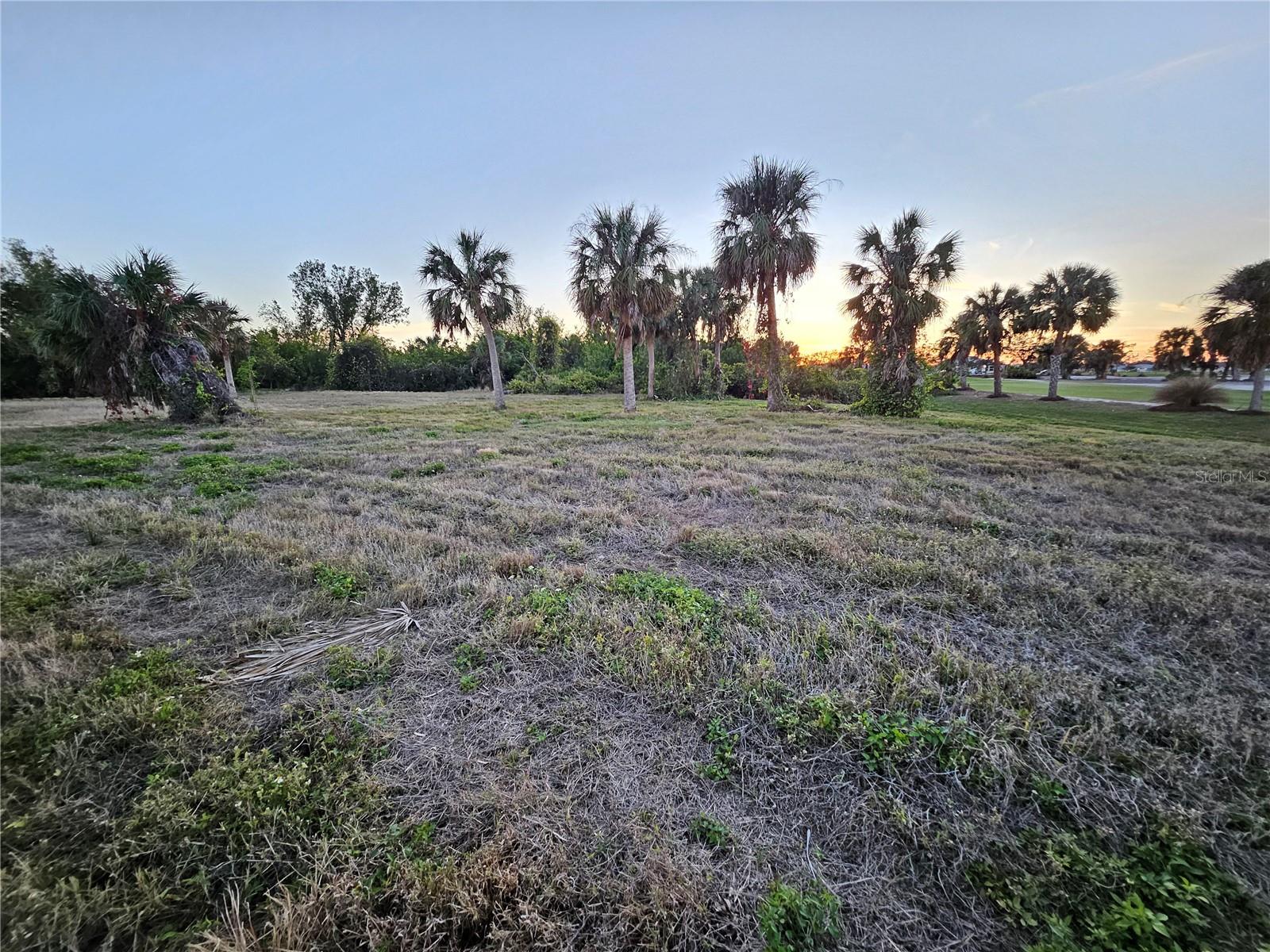 20 CLUBHOUSE CT, ROTONDA WEST, FL — photo 37