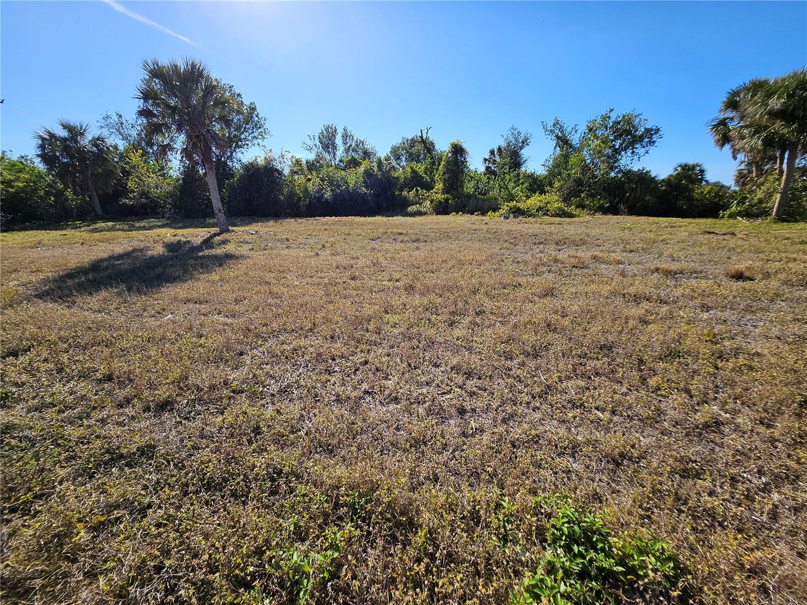 20 CLUBHOUSE CT, ROTONDA WEST, FL — photo 20