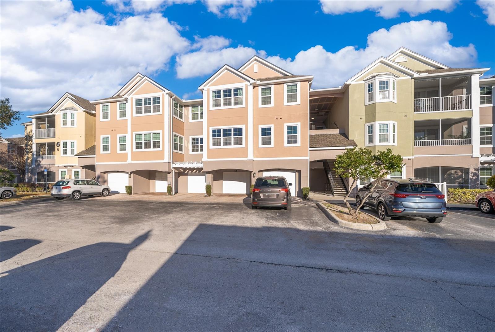 6413 ASTOR VILLAGE AVE #305, ORLANDO, FL