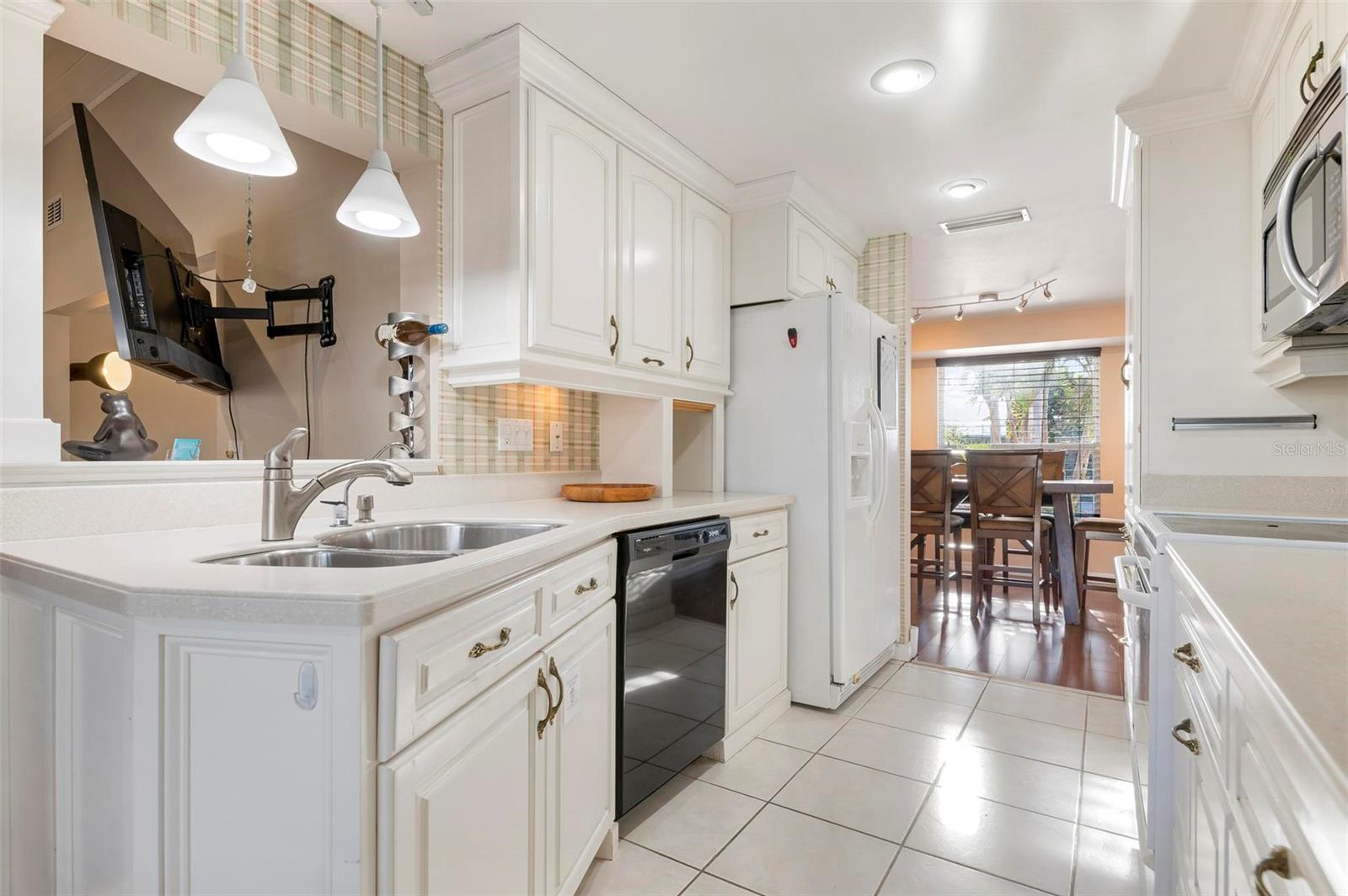 5207 BIMINI DR, BRADENTON, FL — photo 9
