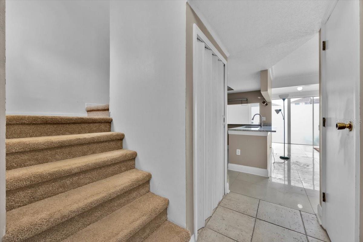 352 CARIBBEAN DR #Main, DAVENPORT, FL — photo 2