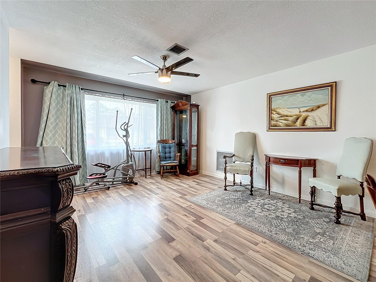 8330 VENDOME BLVD N, PINELLAS PARK, FL — photo 5