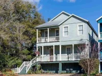 204 VIRGINIA AVE — photo 1