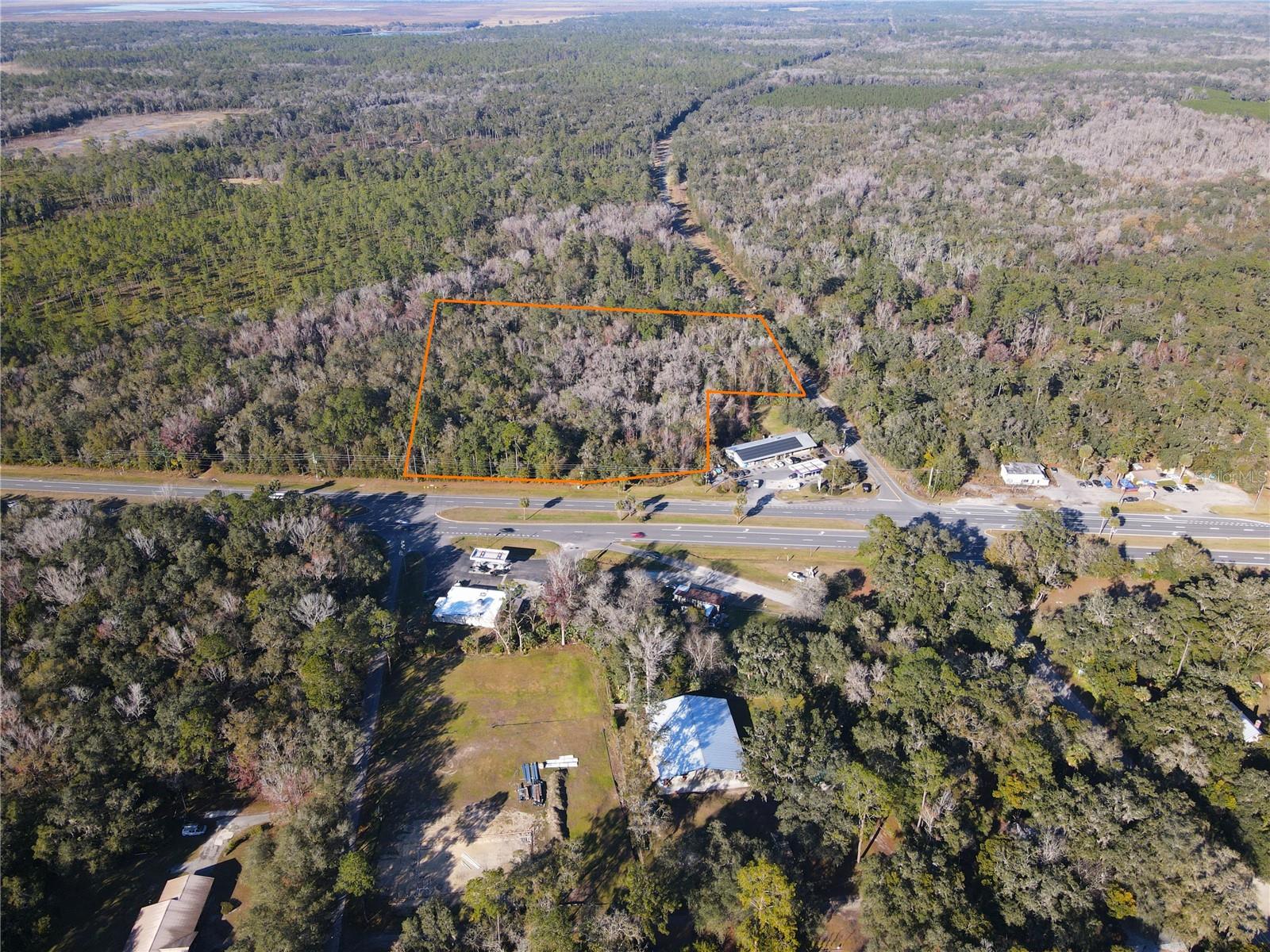 102 NE HIGHWAY 441, MICANOPY, FL