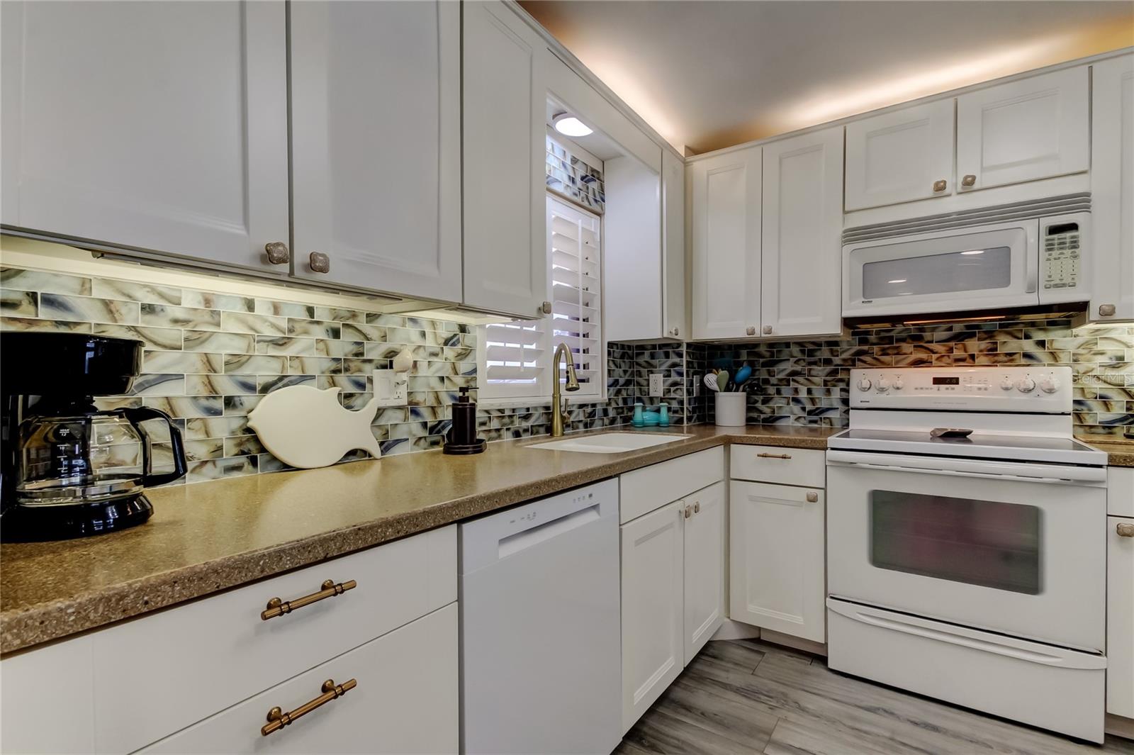 1270 GULF BLVD #304, CLEARWATER, FL — photo 17