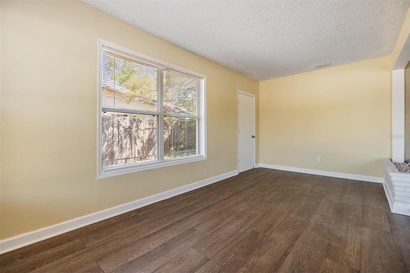 5130 DR MARTIN LUTHER KING JR ST S, ST PETERSBURG, FL — photo 8