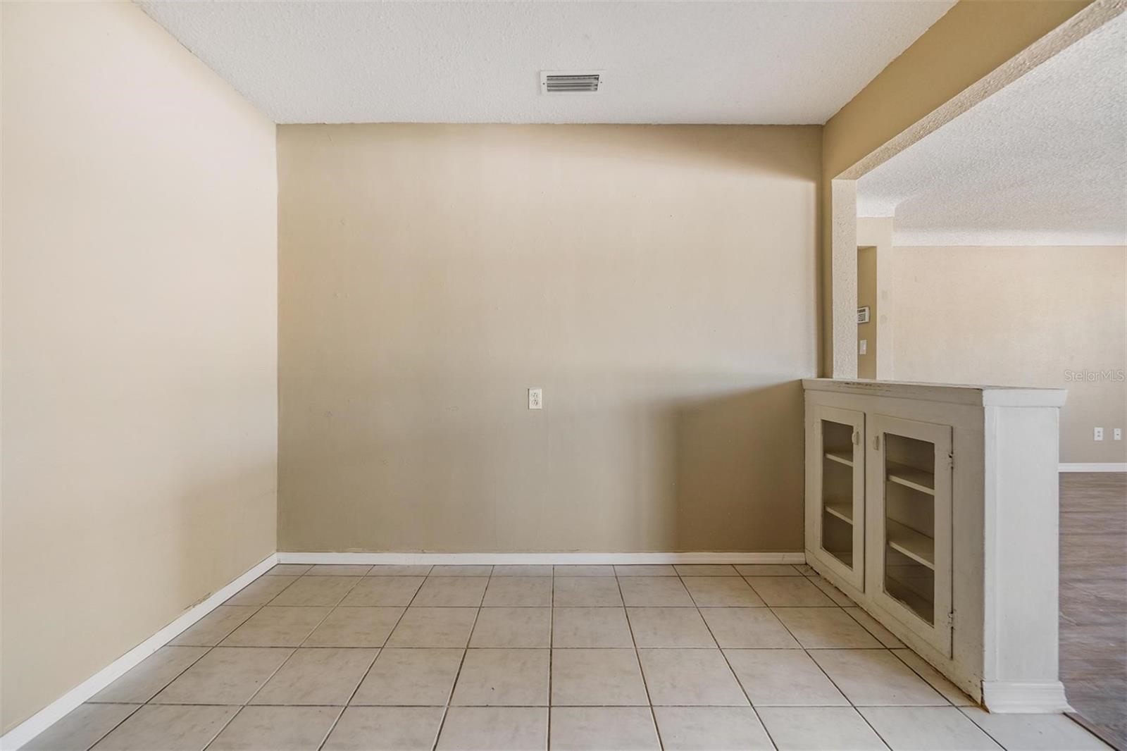 5130 DR MARTIN LUTHER KING JR ST S, ST PETERSBURG, FL — photo 25
