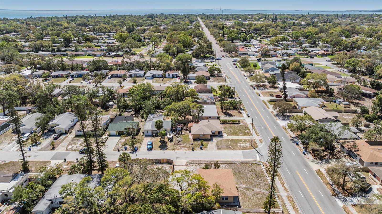 5130 DR MARTIN LUTHER KING JR ST S, ST PETERSBURG, FL — photo 37
