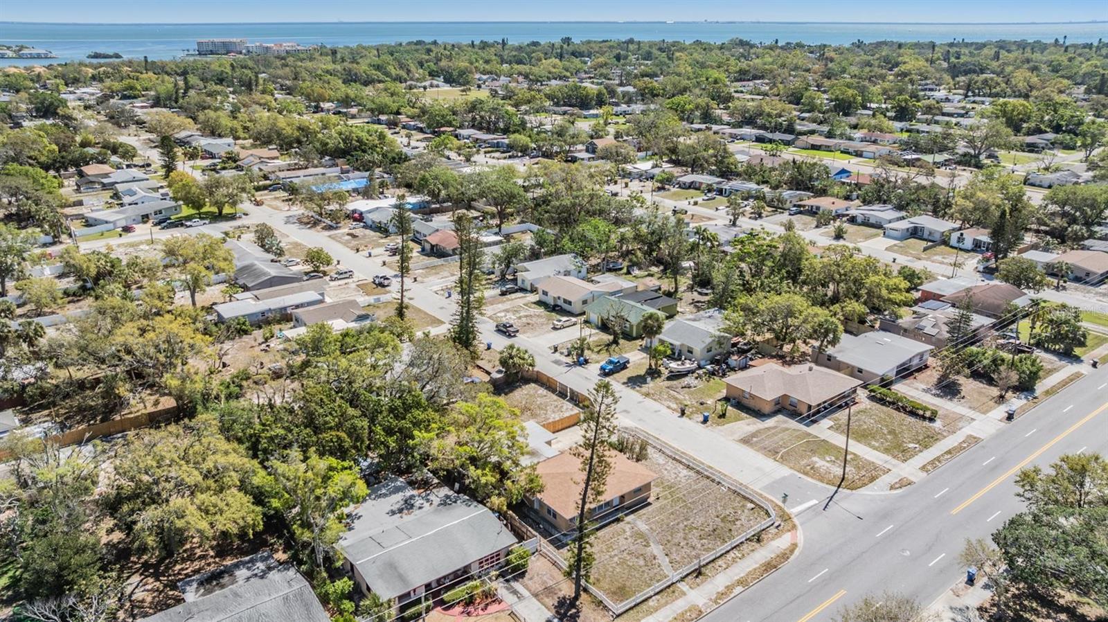 5130 DR MARTIN LUTHER KING JR ST S, ST PETERSBURG, FL — photo 38