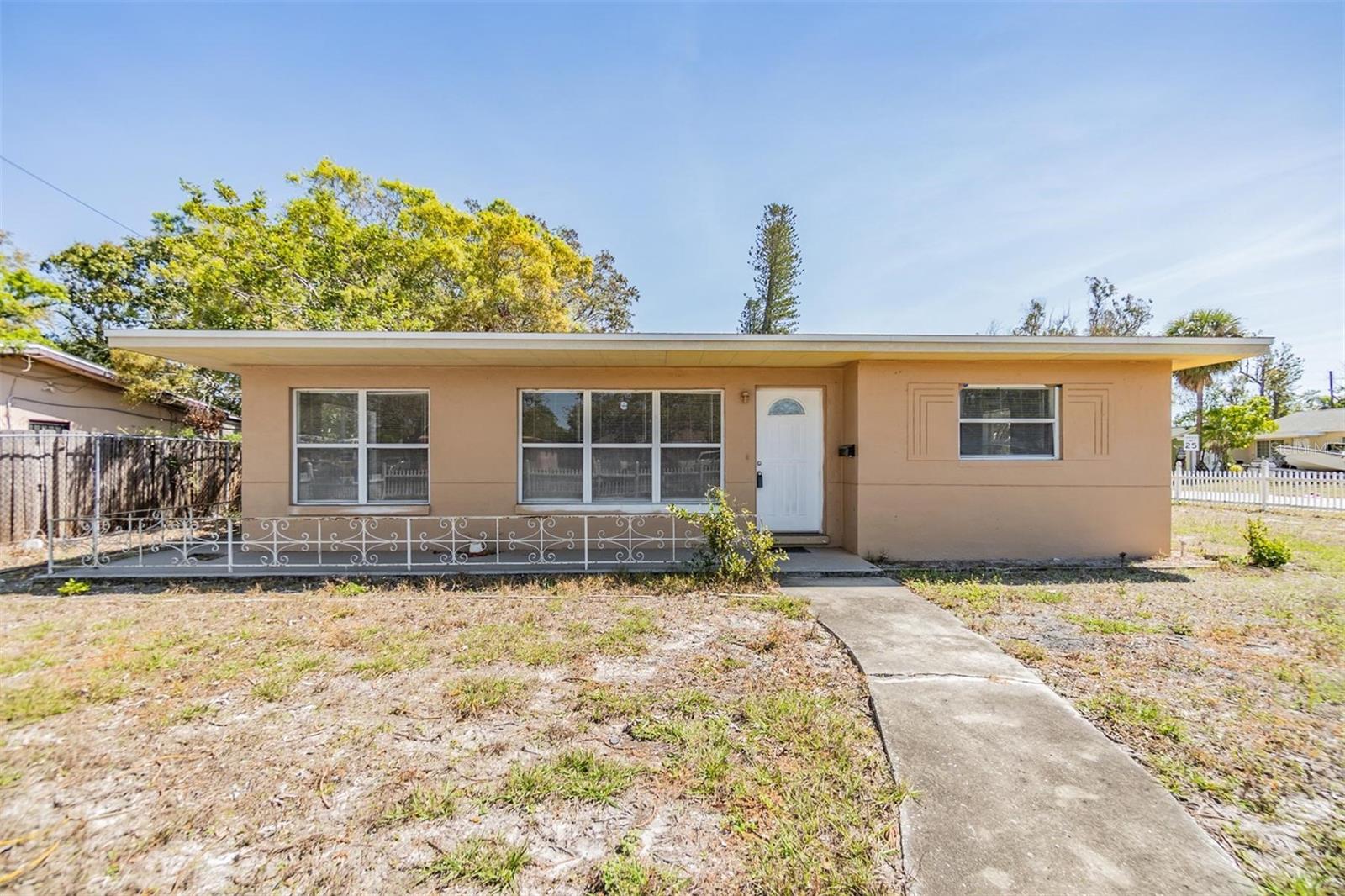 5130 DR MARTIN LUTHER KING JR ST S, ST PETERSBURG, FL — photo 28