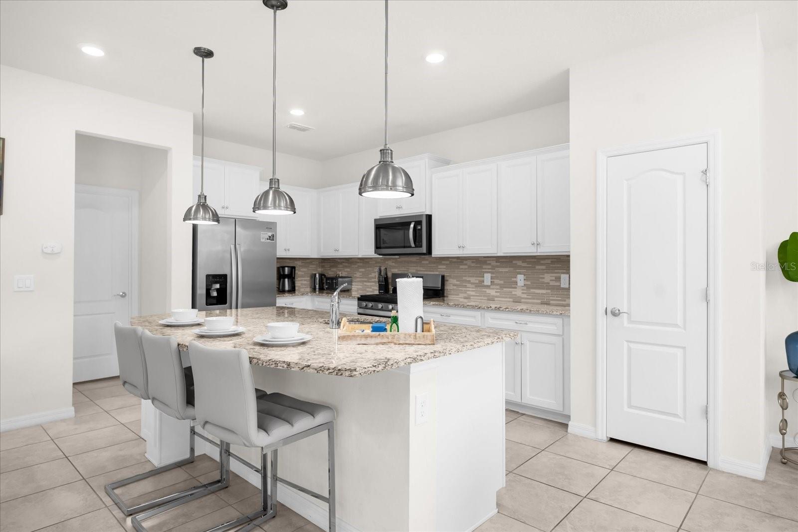 7260 OAKMOSS LOOP, DAVENPORT, FL — photo 10