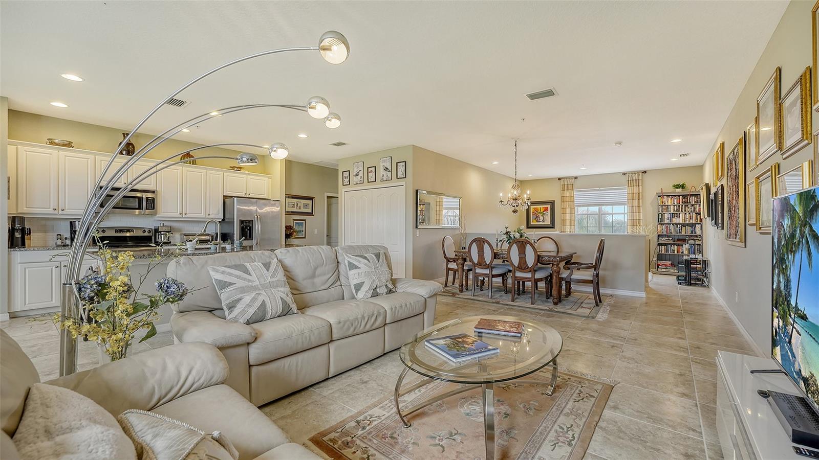 8115 MIRAMAR WAY #202, LAKEWOOD RANCH, FL — photo 6
