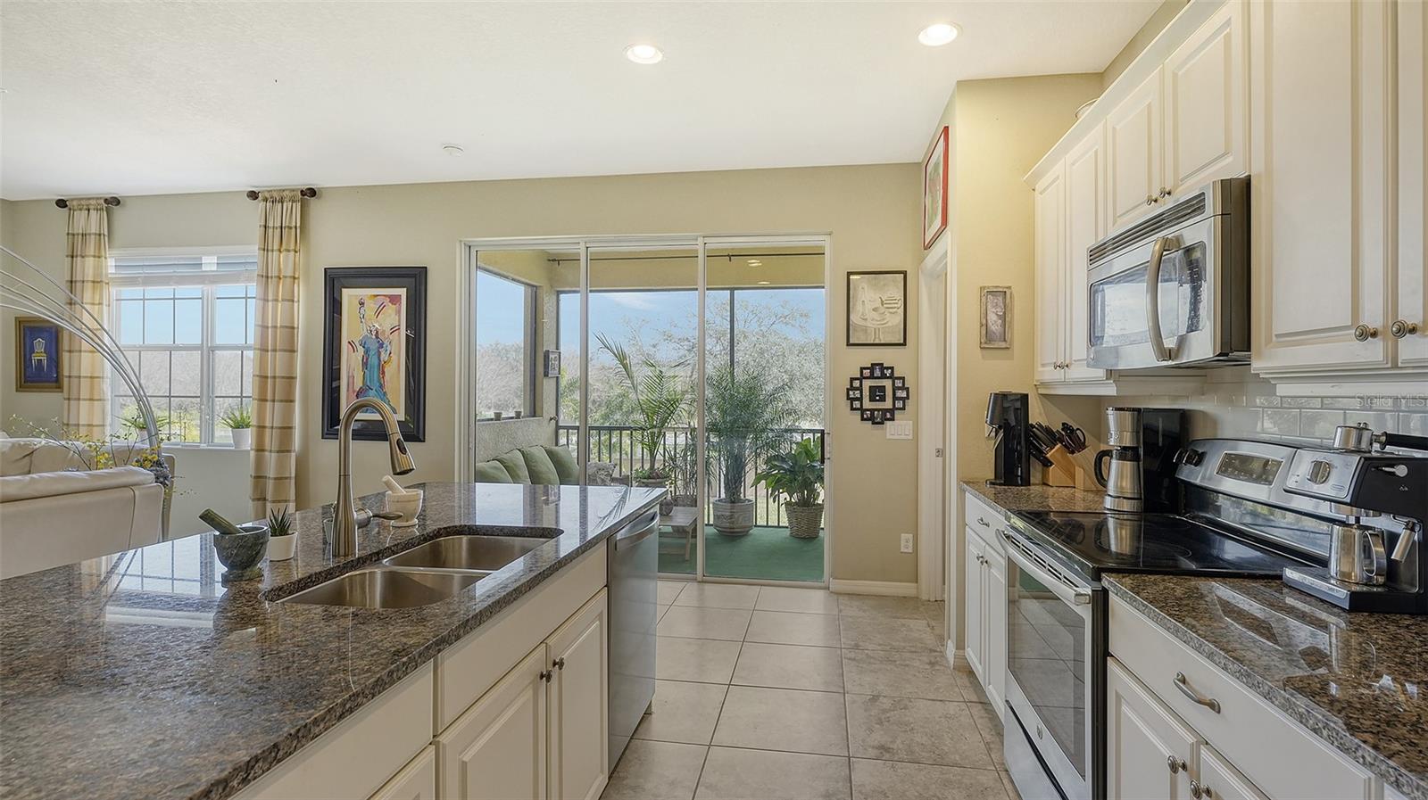 8115 MIRAMAR WAY #202, LAKEWOOD RANCH, FL — photo 15