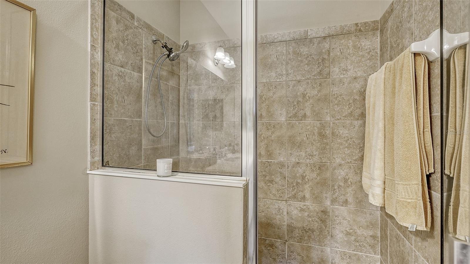 8115 MIRAMAR WAY #202, LAKEWOOD RANCH, FL — photo 20