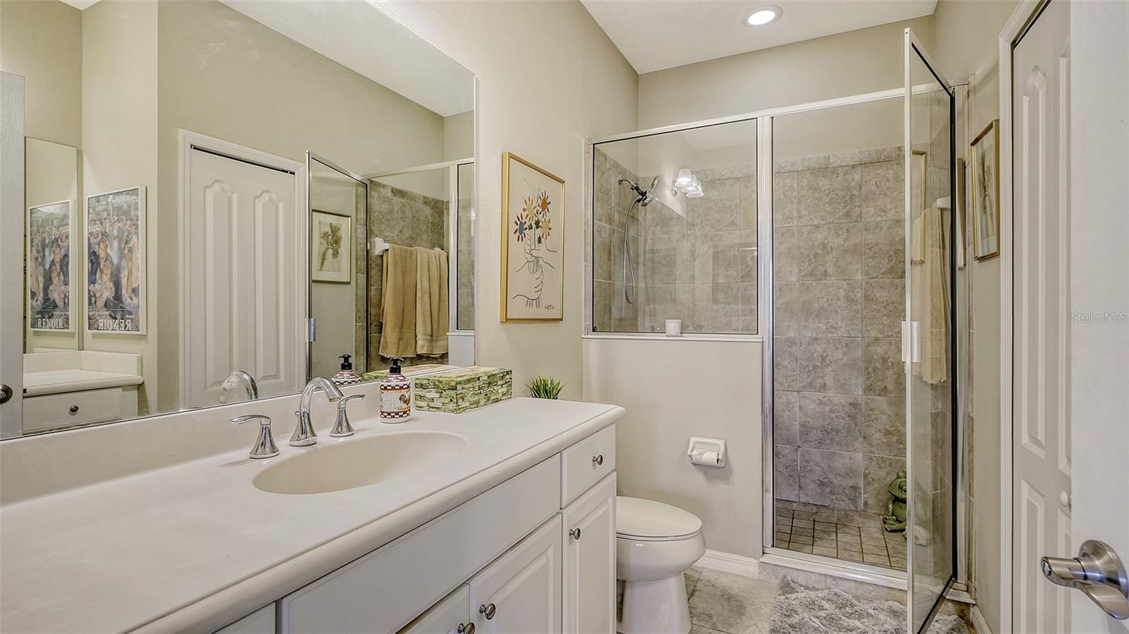 8115 MIRAMAR WAY #202, LAKEWOOD RANCH, FL — photo 21