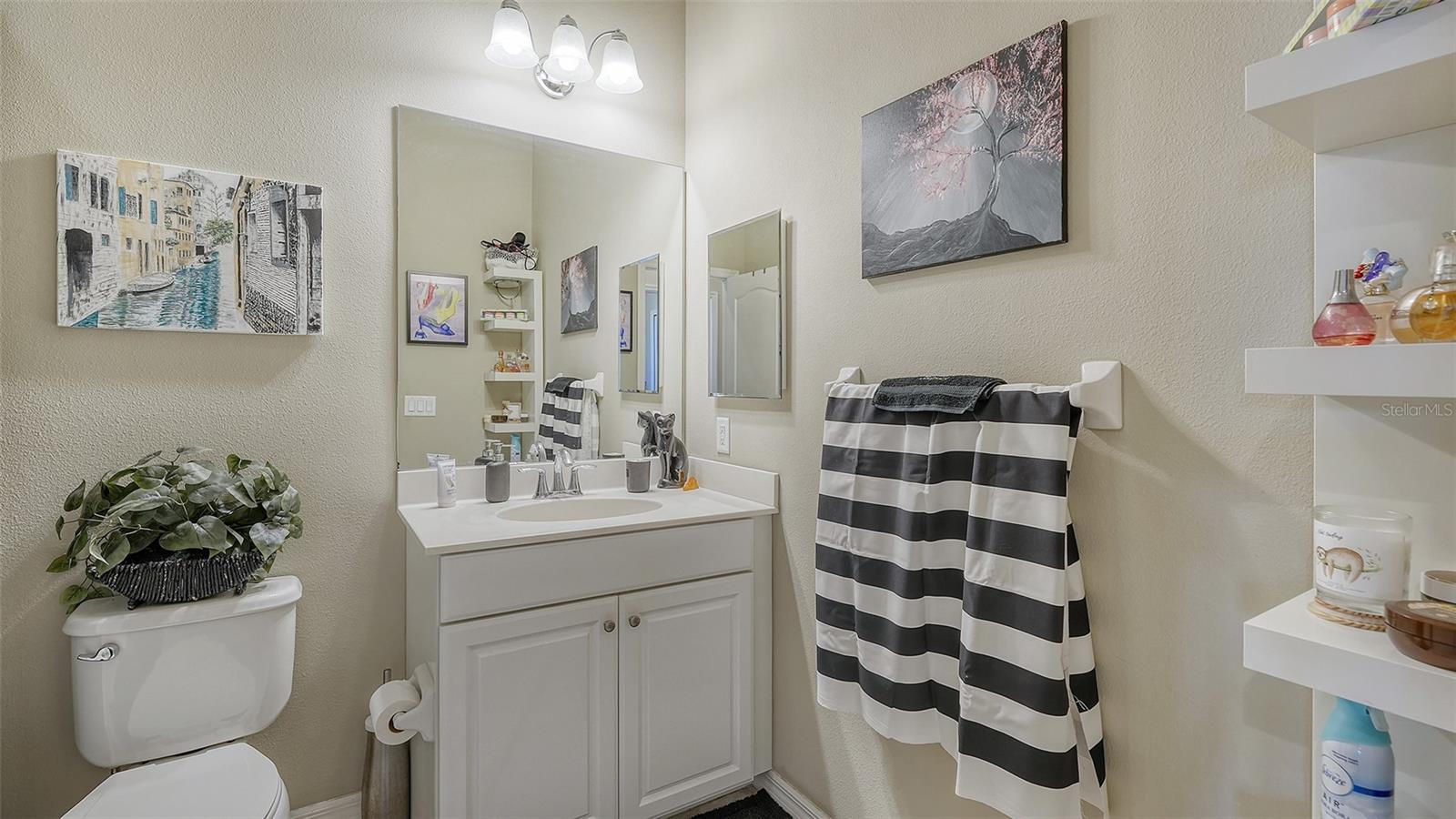 8115 MIRAMAR WAY #202, LAKEWOOD RANCH, FL — photo 25