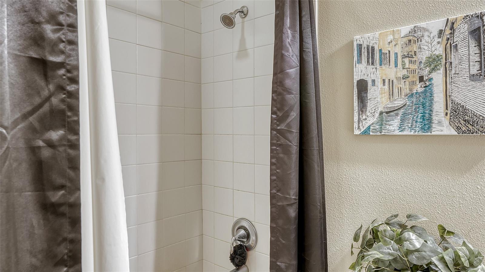 8115 MIRAMAR WAY #202, LAKEWOOD RANCH, FL — photo 26