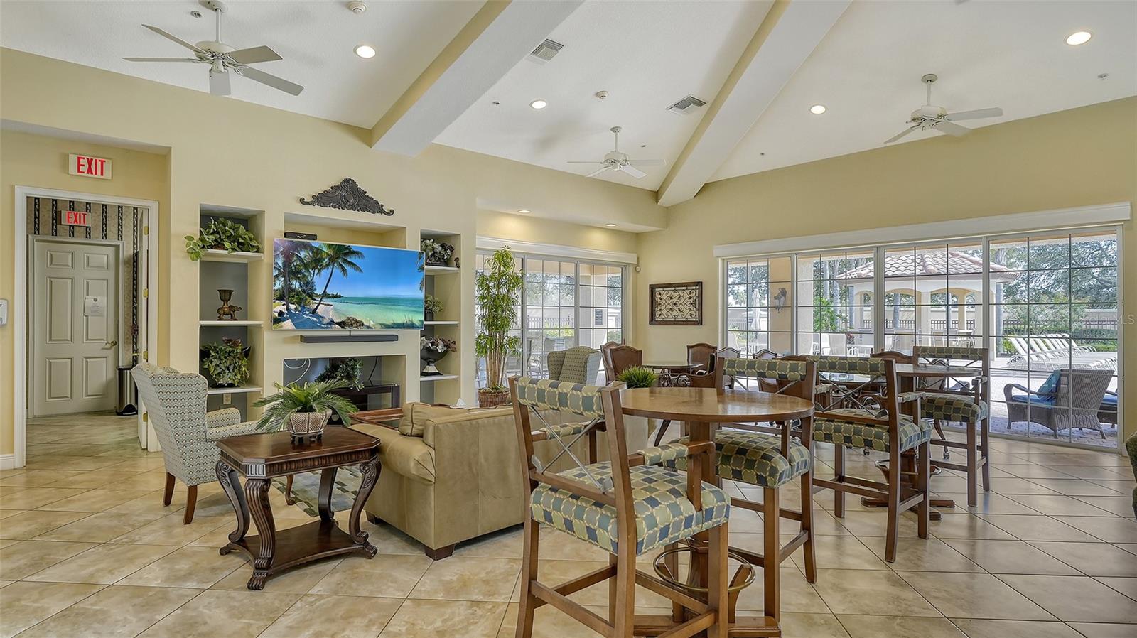 8115 MIRAMAR WAY #202, LAKEWOOD RANCH, FL — photo 32