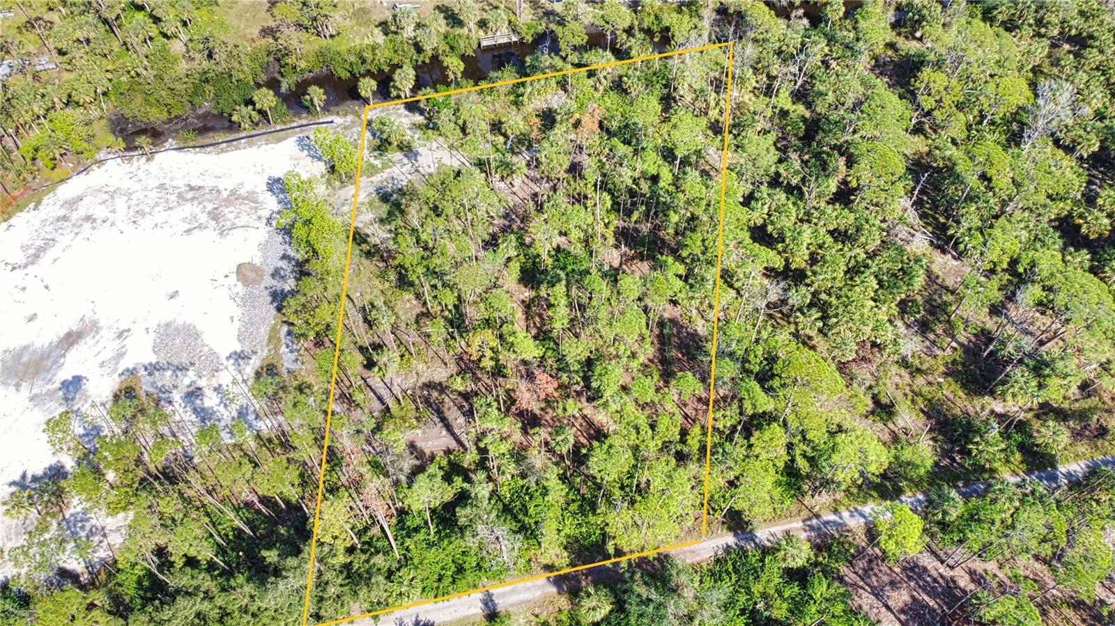 9051 CALOOSA DR, VENICE, FL — photo 5
