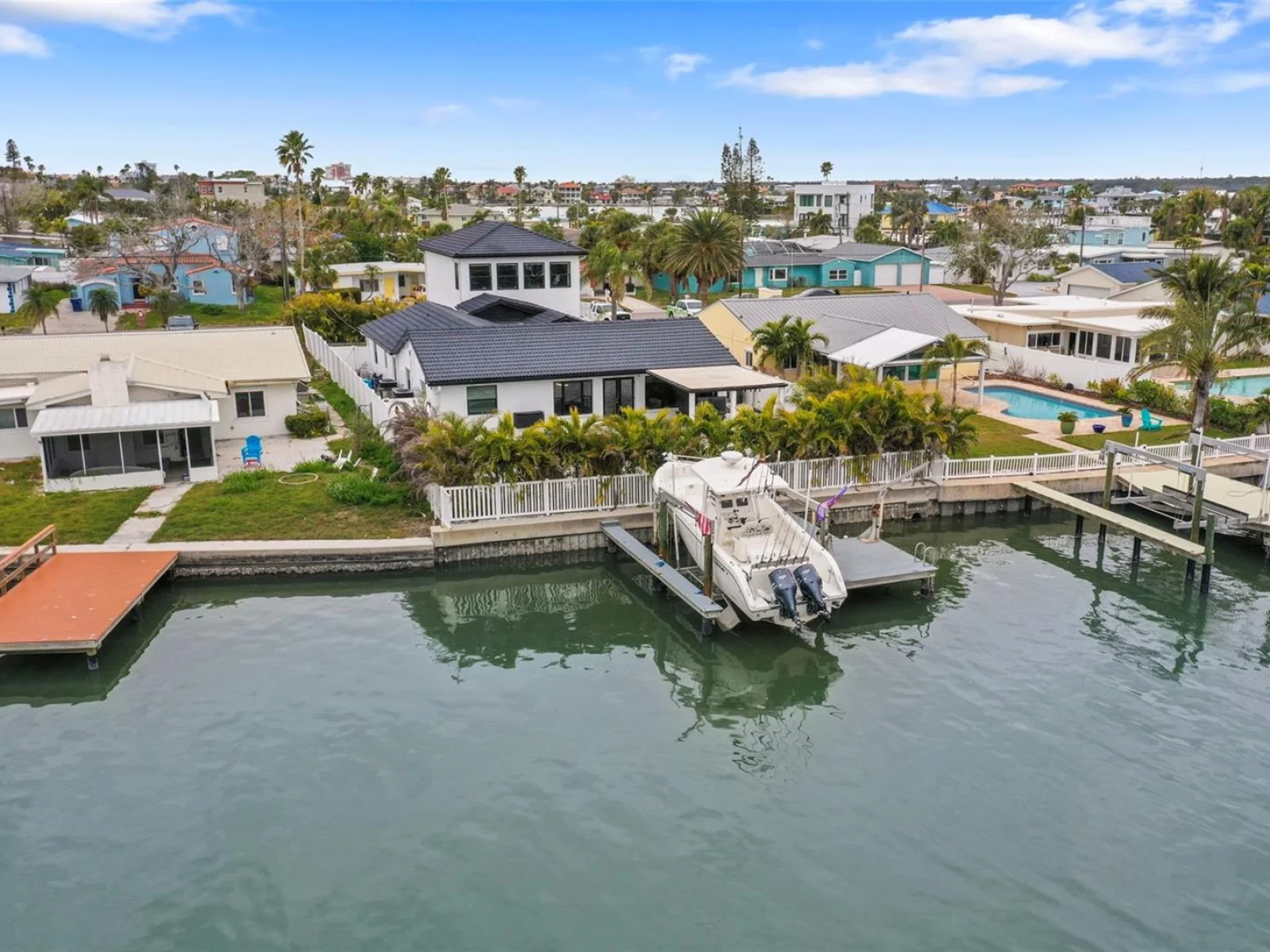 16015 REDINGTON DR, REDINGTON BEACH, FL — photo 2