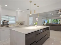 16015 REDINGTON DR — photo 16