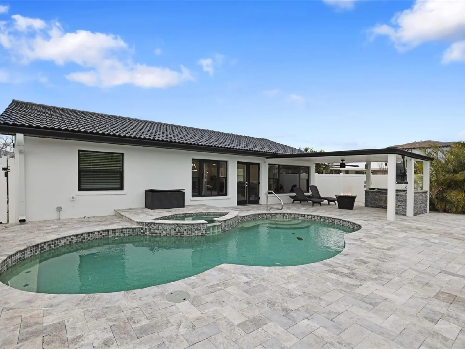 16015 REDINGTON DR, REDINGTON BEACH, FL — photo 45