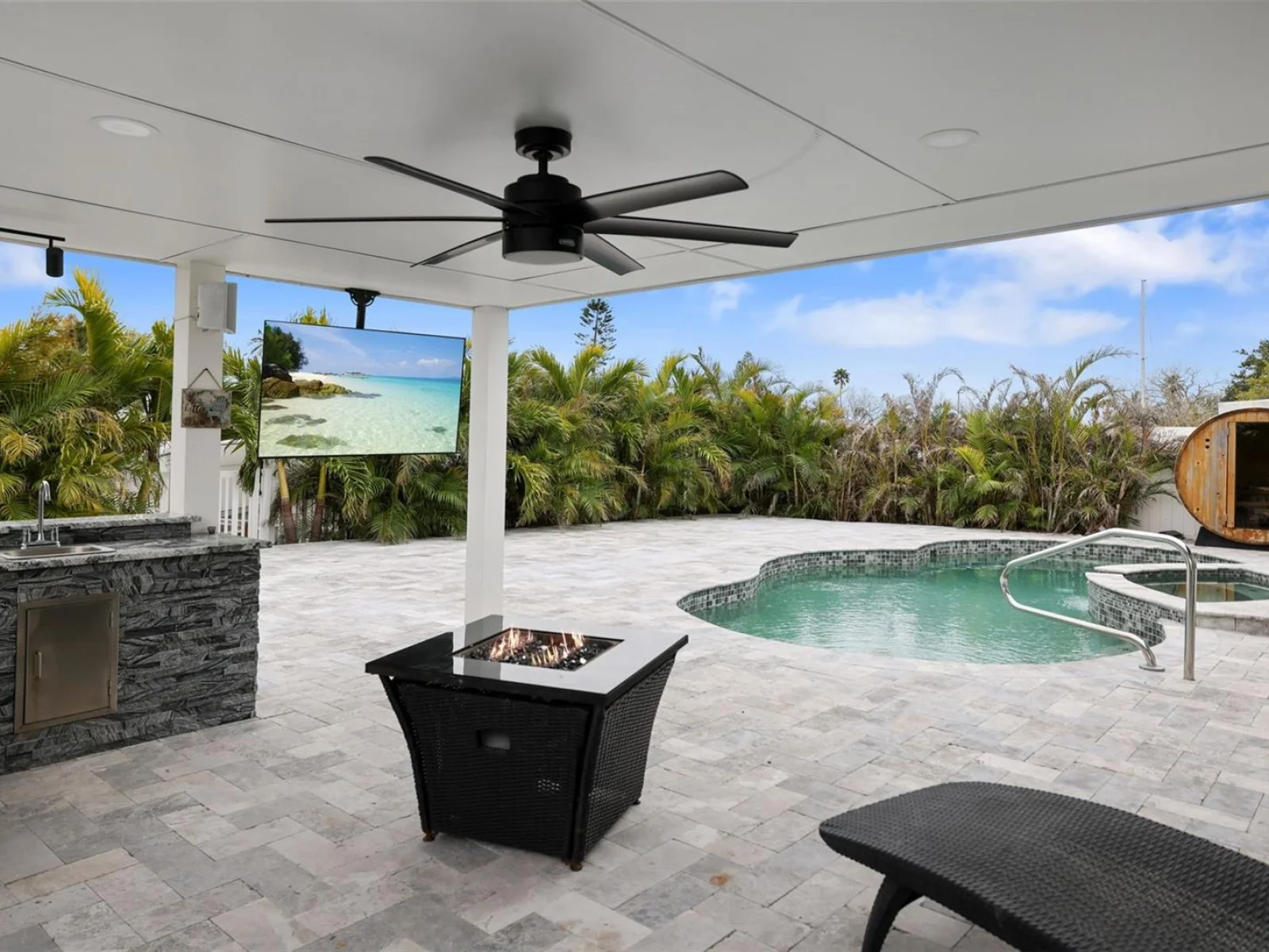 16015 REDINGTON DR, REDINGTON BEACH, FL — photo 46
