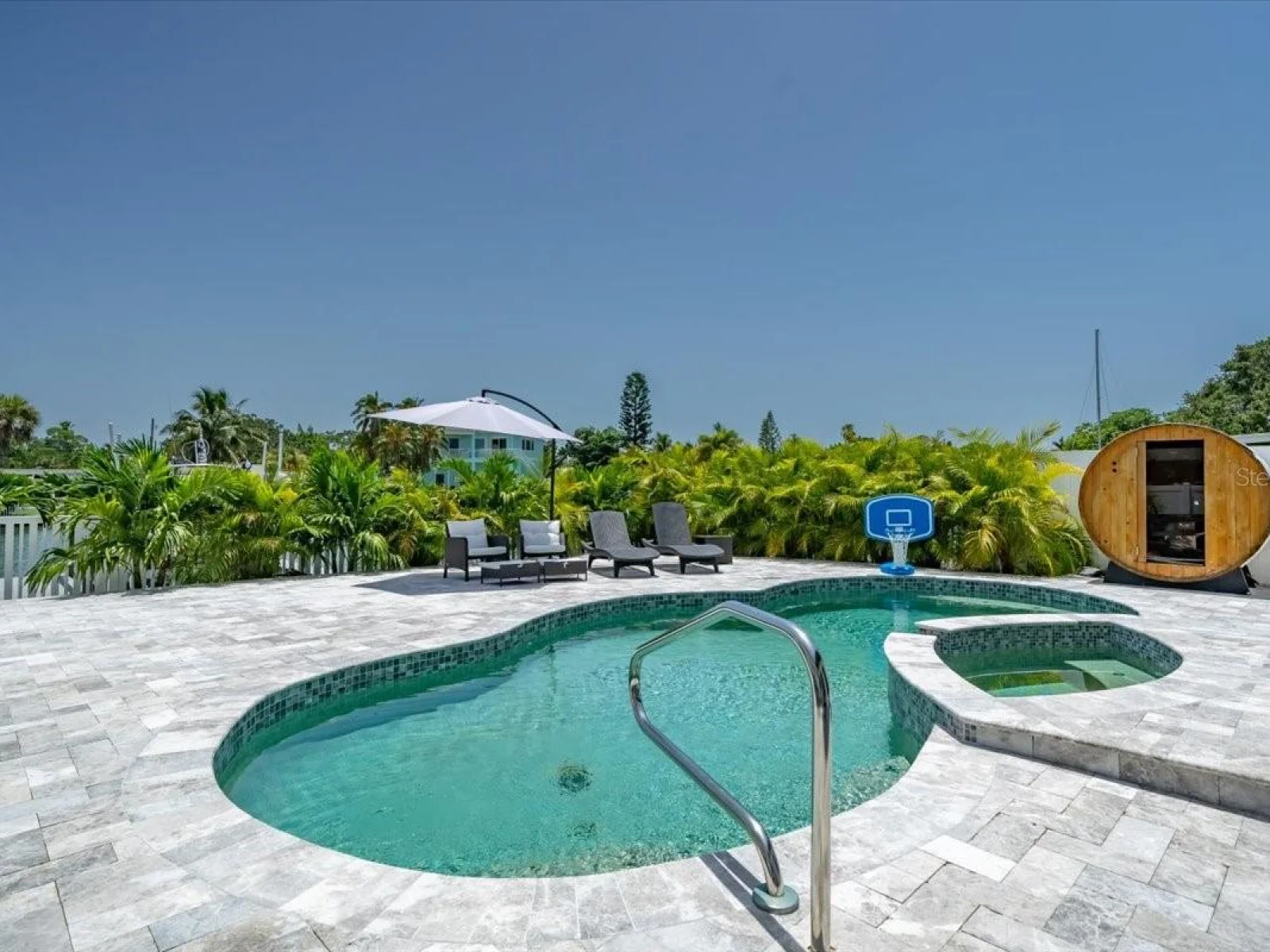 16015 REDINGTON DR, REDINGTON BEACH, FL — photo 44