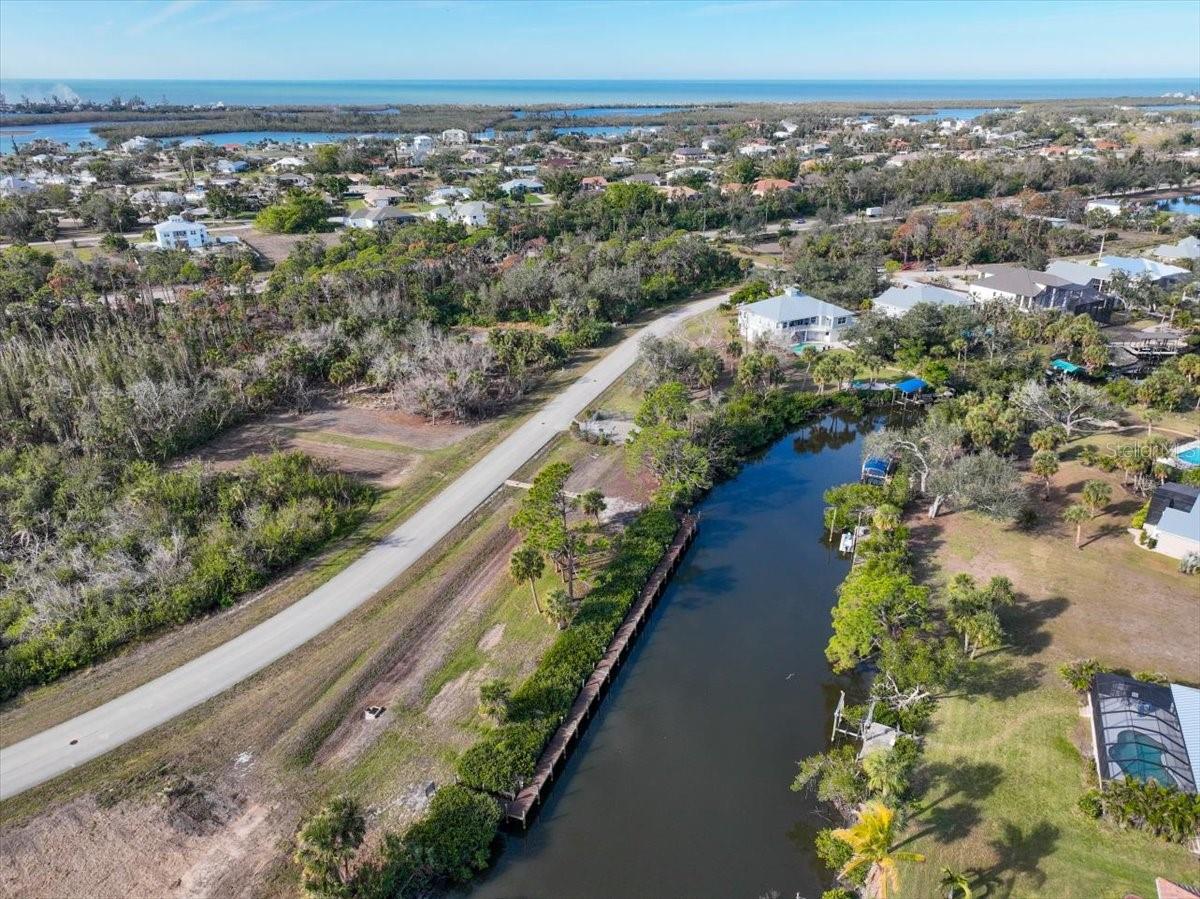 10081 CREEKSIDE DR, PLACIDA, FL — photo 19