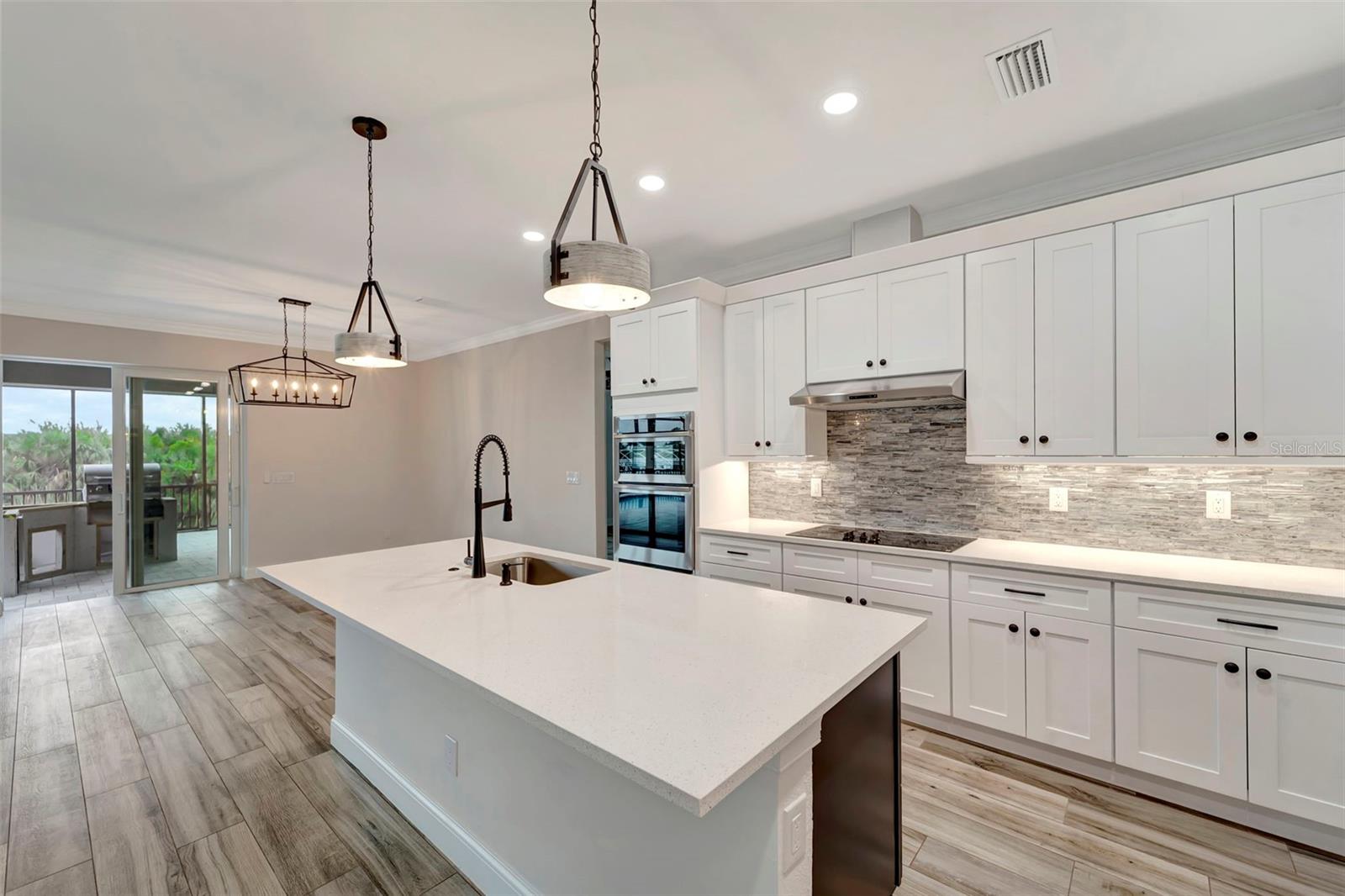 10508 MCALESTER CIR, PORT CHARLOTTE, FL — photo 12