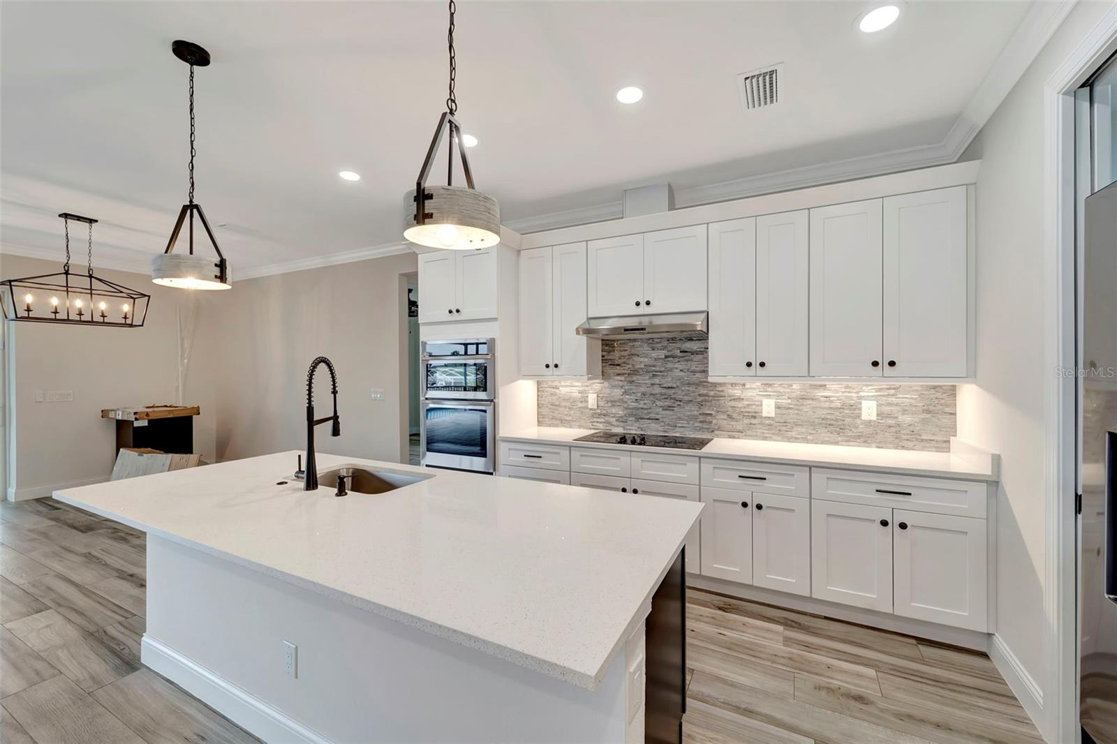 10508 MCALESTER CIR, PORT CHARLOTTE, FL — photo 15