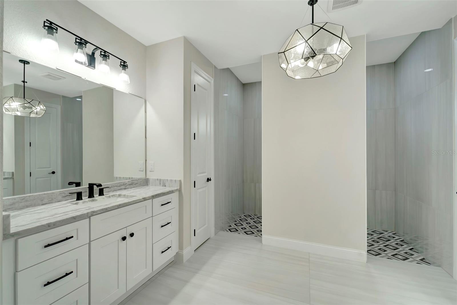 10508 MCALESTER CIR, PORT CHARLOTTE, FL — photo 25