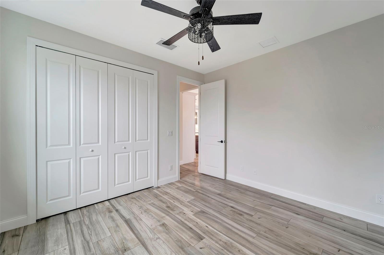 10508 MCALESTER CIR, PORT CHARLOTTE, FL — photo 28