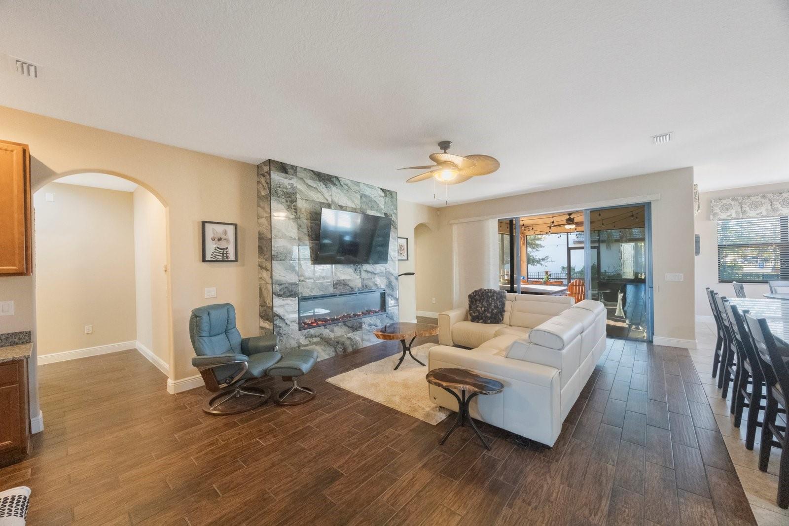 2564 GRAND CYPRESS BLVD, PALM HARBOR, FL — photo 12