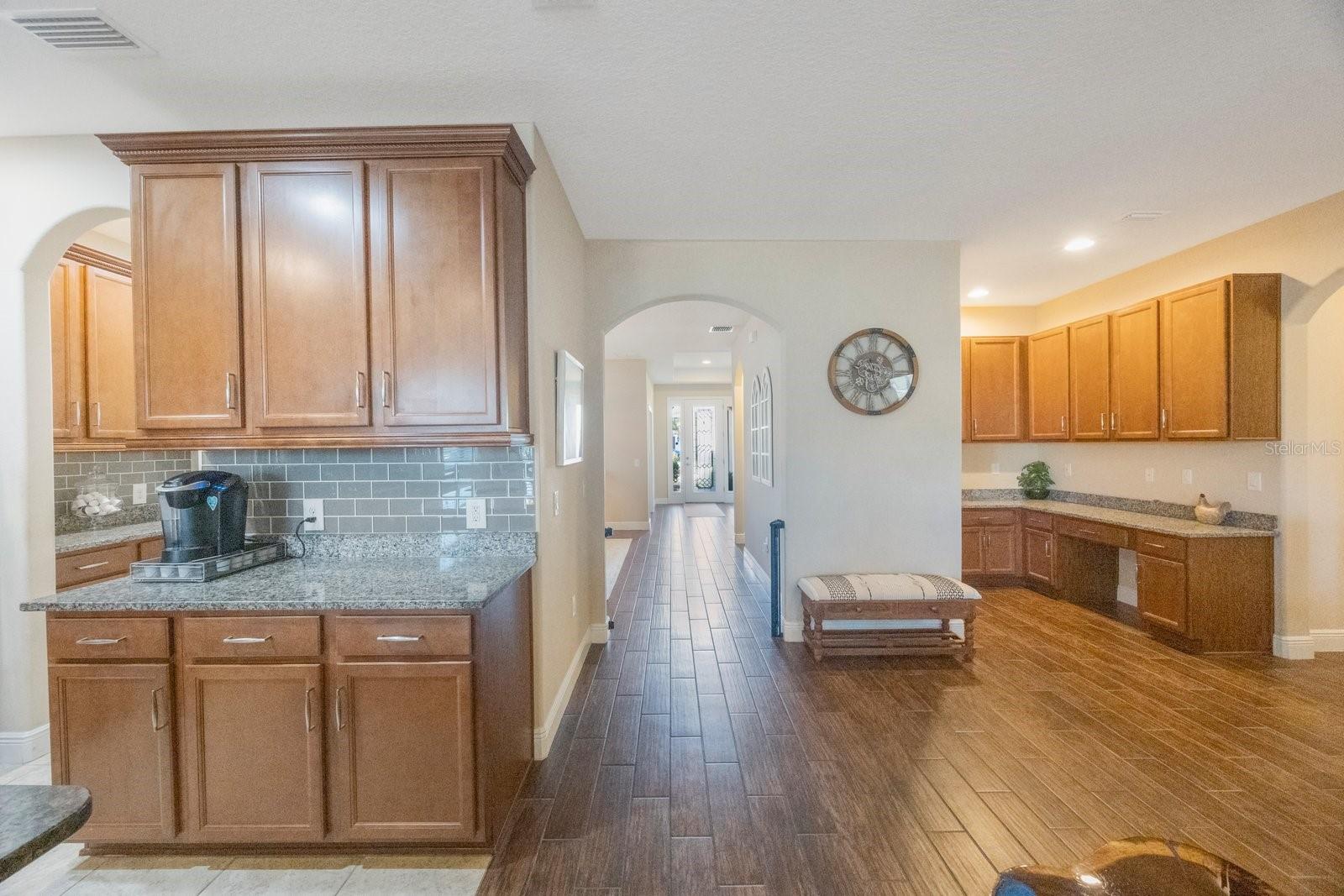 2564 GRAND CYPRESS BLVD, PALM HARBOR, FL — photo 17