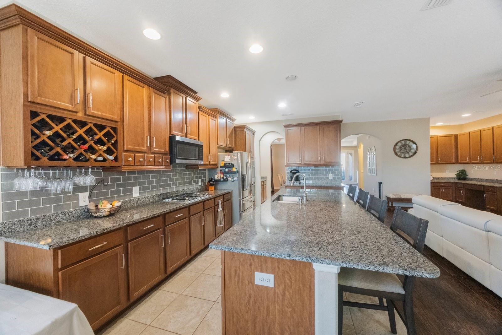 2564 GRAND CYPRESS BLVD, PALM HARBOR, FL — photo 22