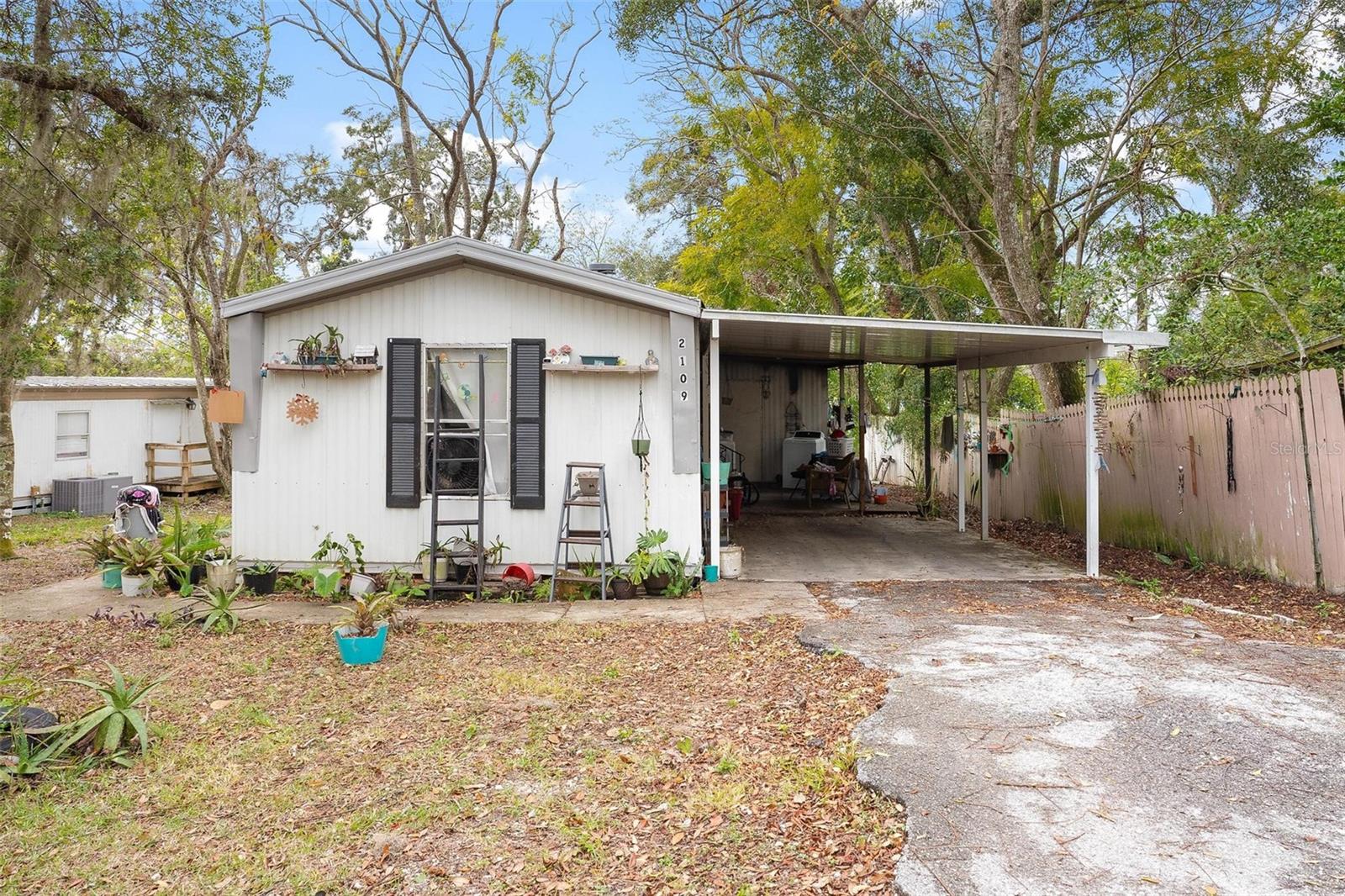 2107 HIALEAH AVE, LEESBURG, FL — photo 43
